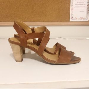Lucky Brand Sandal/Heel
